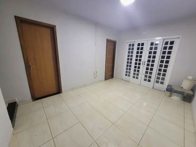 Imagem 11: Casa com Excelente Localização