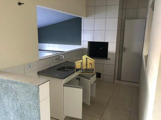 Imagem 14: Casa com 2 Quartos para Alugar, 50 M² por R$ 650/Mês - Jardim Central - Colombo/Pr