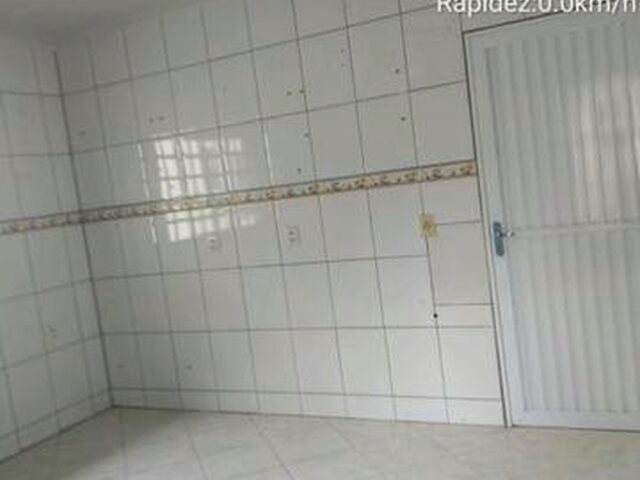 Imagem 12: Casa C/ 3 Quartos, Sendo Uma Suíte, Perto do Centro/Shopping, Quintal Grande Todo Gramado