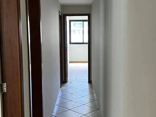 Imagem 10: Imóvel para Aluguel com 290 Metros Quadrados com 4 Quartos em Itapuã - Vila Velha - Es