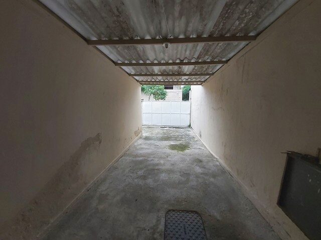 Imagem 11: Casa para Aluguel com 2 Quartos em Marechal Hermes, Rua Assis Martins - Rio de Janeiro - R