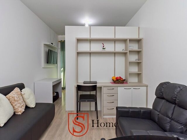 Imagem 1: Studio com Varanda para Aluguel no Centro de Curitiba