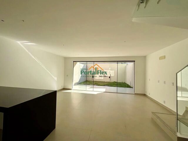 Imagem 3: Casa À Venda em Morada de Laranjeiras - Serra/Es