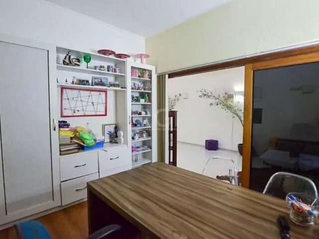 Imagem 13: Casa Comercial em Petrópolis