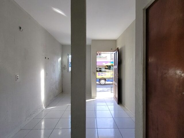 Imagem 12: Casa para Aluguel com 40 Metros Quadrados com 2 Quartos em Damas - Fortaleza - Ce