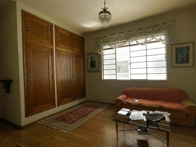 Imagem 6: Casa com 5 Quartos, 550 M² À Venda em Gutierrez