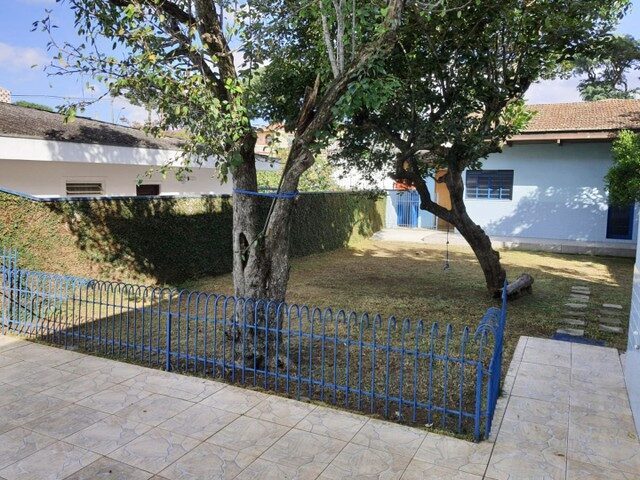 Imagem 2: Imóvel Residencial Ou Comercial com Até 7 Quartos para Locação no Água Verde
