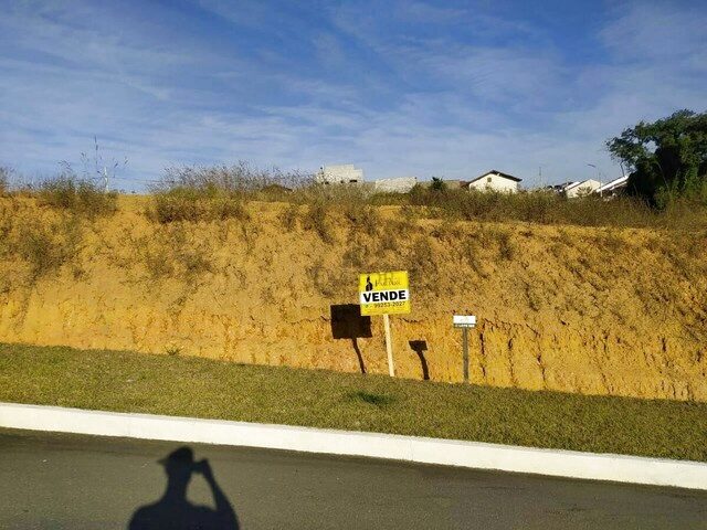 Imagem: Terreno no Loteamento Jardim Botânico em