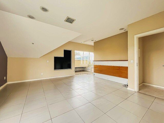 Imagem 15: Casa com 4 Dormitórios À Venda, 341 M² por R$ 1.600.000,00 - Várzea - Teresópolis/Rj