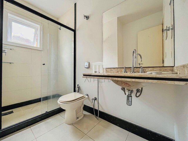Imagem 11: Casa com 4 Dormitórios À Venda, 341 M² por R$ 1.600.000,00 - Várzea - Teresópolis/Rj