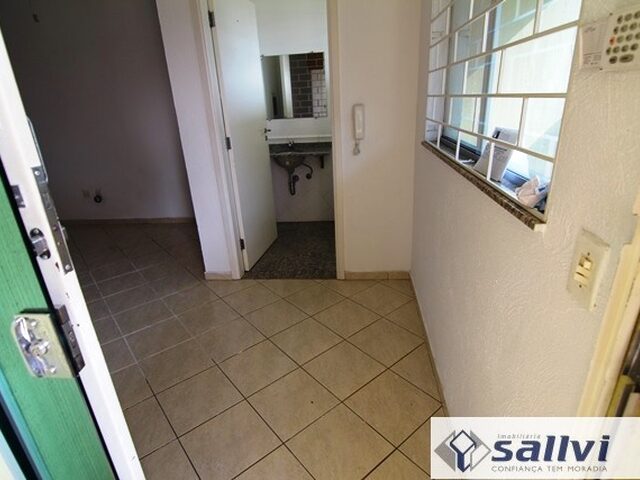 Imagem 4: Conjunto Comercial para Alugar - R$ 1.400,00/Mês + Taxas - Bairro Uberaba - Curitiba/Pr
