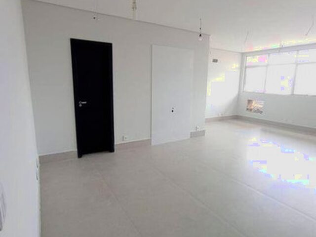 Imagem 8: Sala Comercial em Condominio para Venda