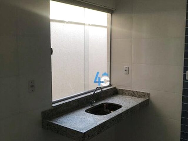 Imagem: Casa com 2 Dormitórios À Venda, 85 M²