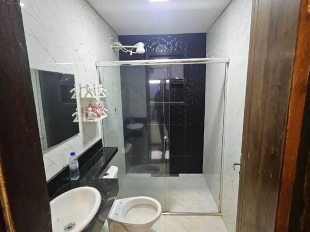 Imagem 13: Casa a Venda em Planaltina Go Escriturada e Registrada (Passivo de Habite-Se). * Garagem