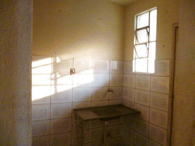 Imagem 5: Apartamento para Locação em Belo Horizonte, Inconfidentes, 2 Dormitórios, 1 Banheiro