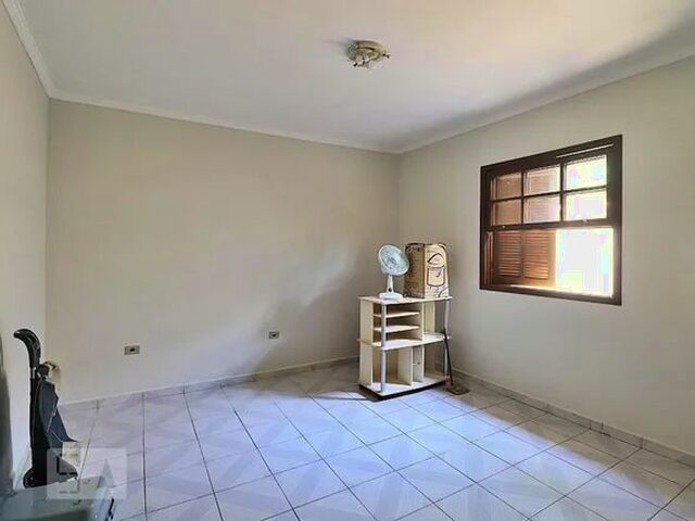 Imagem 15: Casa para Aluguel - Vila Metalúrgica, 3 Quartos, 140 M2