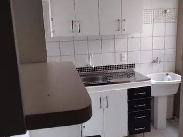 Imagem 3: Ótima Kit Dividida com 2 Quartos com Armários Sobradinho Df