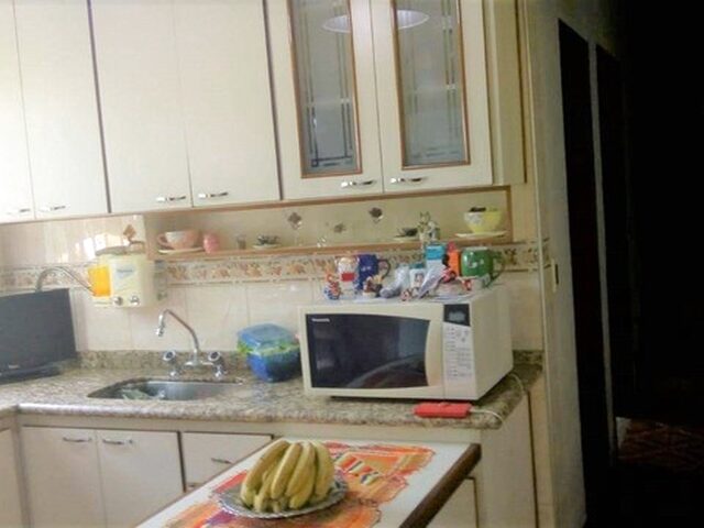 Imagem 3: Casa com 3 Dormitórios À Venda por R$ 550.000,00 - Helena Maria -...