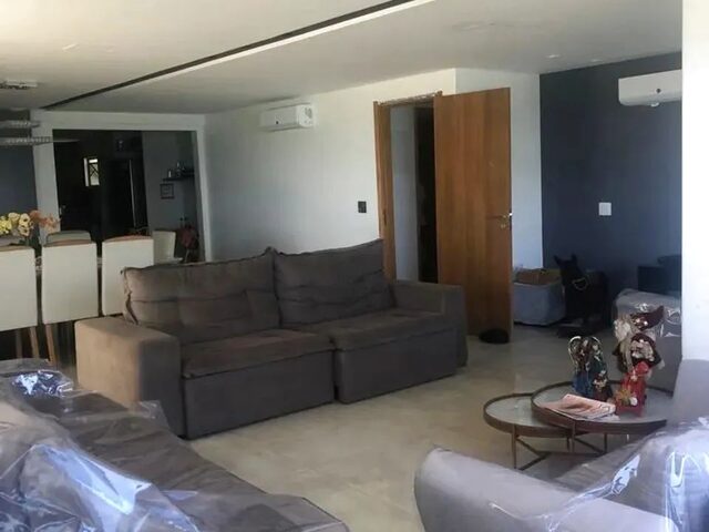 Imagem 2: Imóvel para Aluguel com 260 Metros Quadrados com 3 Quartos em Jatiúca - Maceió - Al