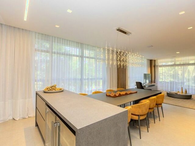 Imagem 8: Apartamento com 3 Dormitórios À Venda, 190 M² por R$ 2.990.900,00 - Cabral