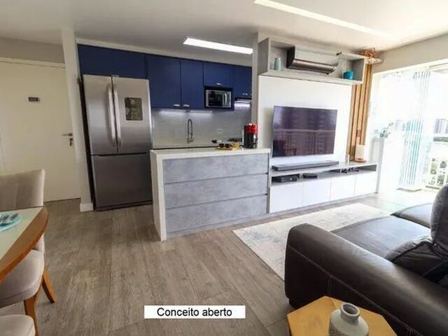 Imagem: O apartamento possui 2 Dormitórios, 2 Suítes, 1 Banheiro,