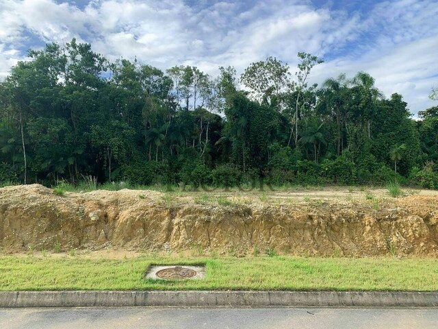 Imagem: Terreno com 15M de Frente em Indaial