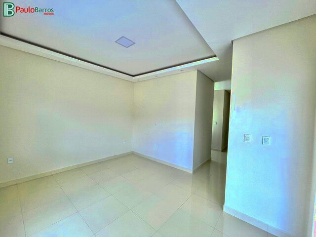 Imagem 15: Casa com Piscina para Vender em Um Condomínio Perto da Faculdade Uneb e Colégio Militar