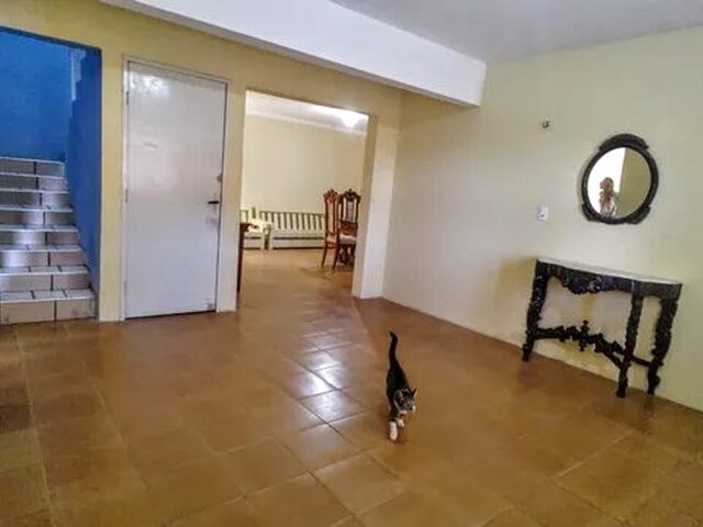 Imagem 8: Casa com 6 Quartos À Venda,Por R$ 680.000