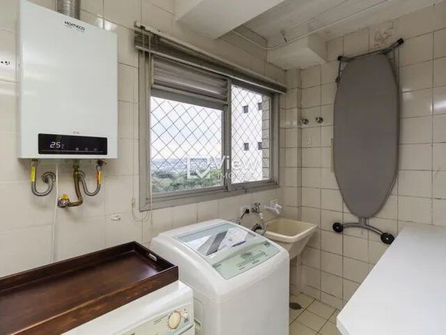 Imagem 7: Apartamento em Andar Alto e Ensolarado