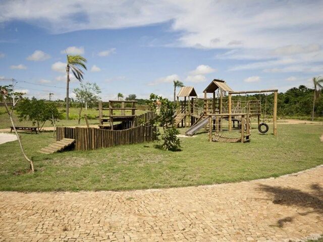 Imagem 2: Terreno Esquina Terras do Golf com 2.580M² Imperdível