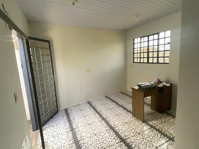 Imagem 3: Imóvel para Aluguel Possui com 2 Quartos em Alvorada - Cuiabá - Mt