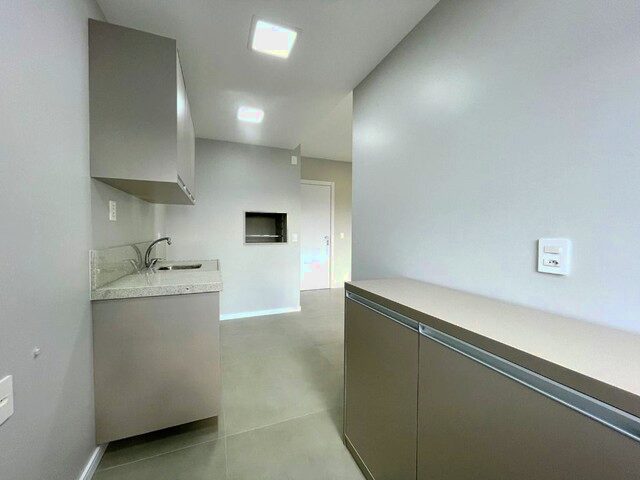 Imagem 12: Apartamento com 2 Dormitórios para Alugar, 54 M² por R$ 1.950,00/Mês - Teresópolis