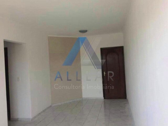 Imagem: O apartamento possui 2 Dormitórios, 1 Suíte, 2 Banheiros,