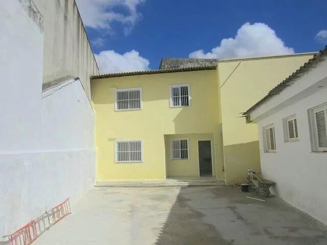 Imagem 3: Apartamento com 1 Quarto, Wc Social, Sala, Cozinha e Área de Serviço Juntos, Blindex No