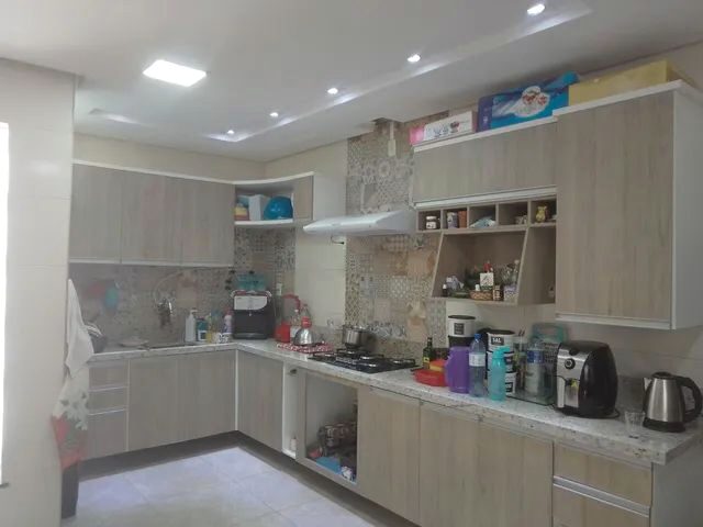 Imagem: A casa possui 3 Dormitórios, 3 Banheiros, 1 Vaga na
