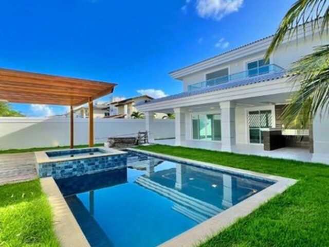 Imagem 1: Casa Nova em Condomínio Alphaville Fortaleza, 5 Suítes, Eusébio