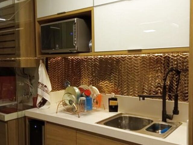 Imagem: O apartamento possui 3 Dormitórios, 1 Suíte, 2 Banheiros,