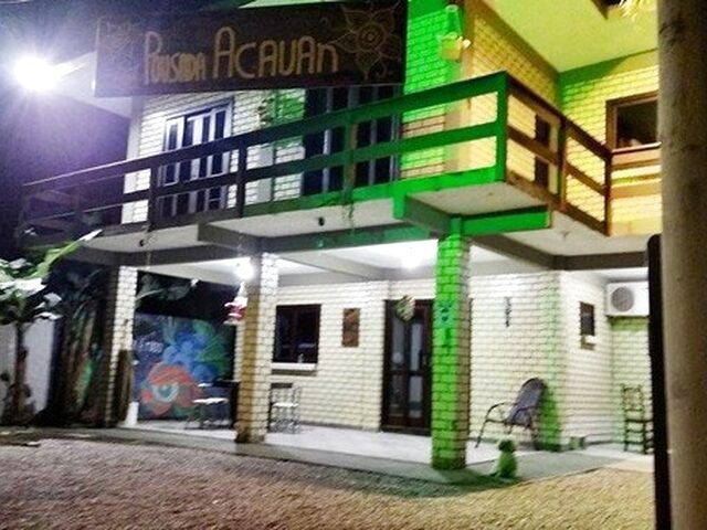 Imagem: O depósito possui 5 Vagas na garagem, 300m² de Área e