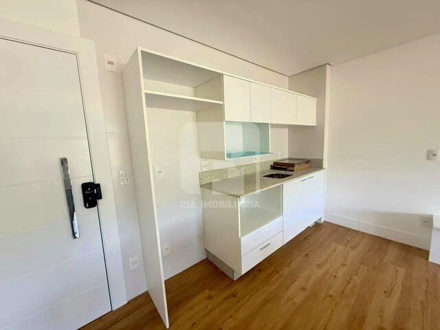Imagem 12: Apartamento Studio Semi Mobiliado no Saco Grande
