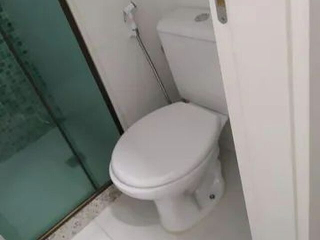 Imagem 7: Apartamento para Venda em Nova Iguaçu, Centro, 3 Dormitórios, 1 Suíte, 2 Banheiros, 2