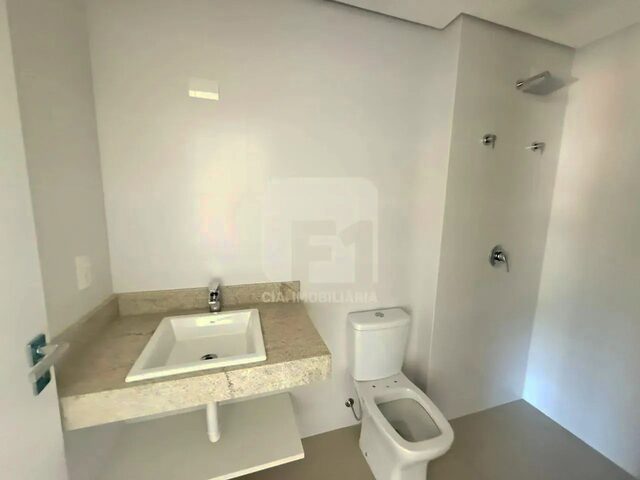 Imagem 15: Apartamento Studio Semi Mobiliado no Saco Grande