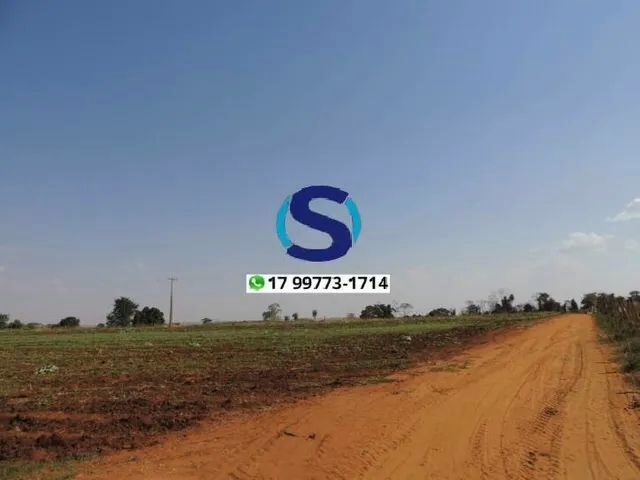 Imagem: A fazenda possui 2m² de Área e está localizado em