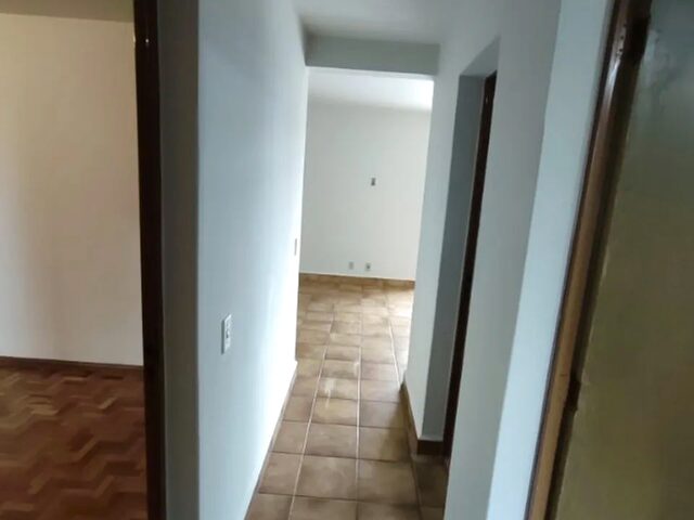 Imagem 8: Apartamento para Alugar com 03 Quartos na Zona 01 - Centro de Maringa