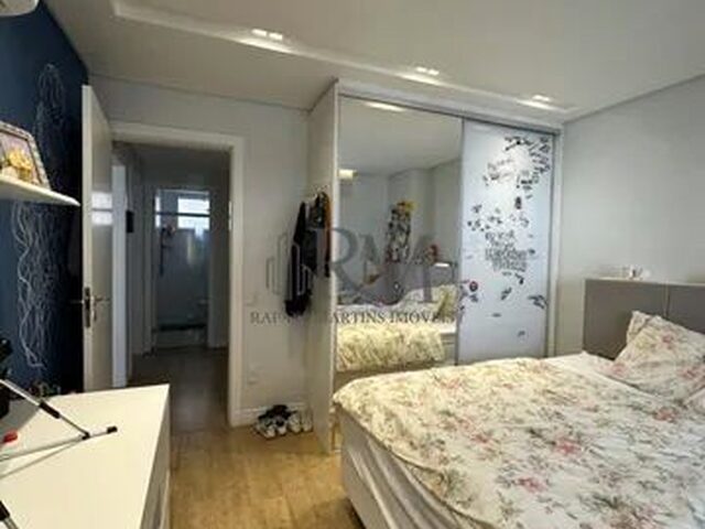 Imagem 9: Apartamento de Alto Padrão 3 Dormitorio Centro - Florianópolis - Sc