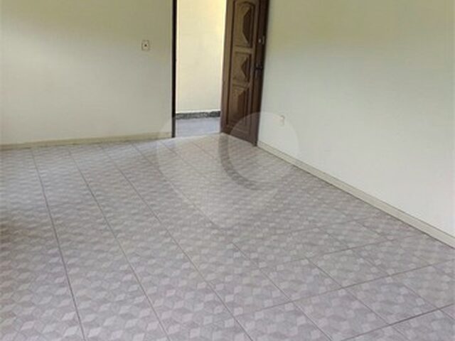Imagem 1: Apartamento Tipo Casa - 02 Quartos - Cavalcanti