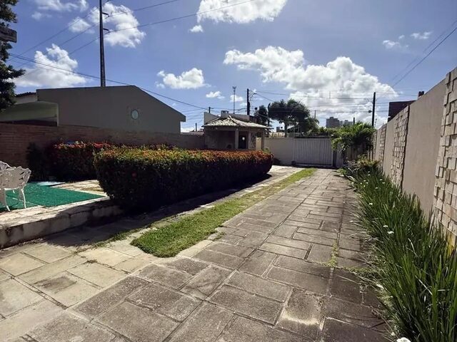 Imagem 13: Imóvel para Venda com 220 Metros Quadrados com 4 Quartos em Capim Macio - Natal - Rn