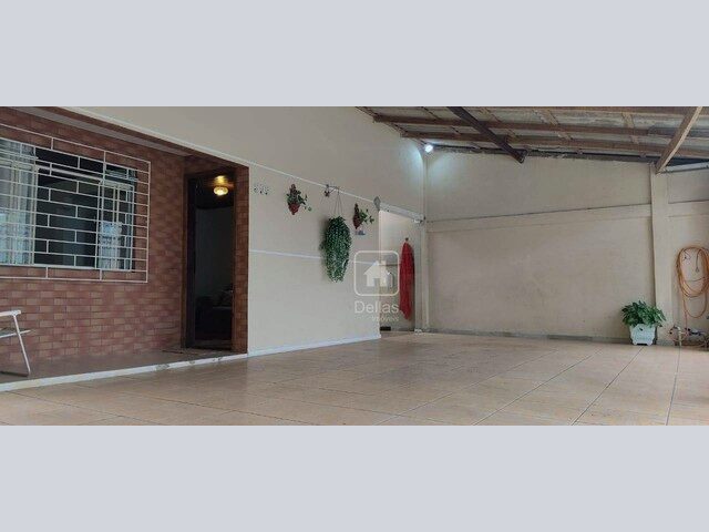 Imagem 2: Casa com 2 Dormitórios À Venda, 160 M² por R$ 570.000,00 - Planta Bairro Weissópolis