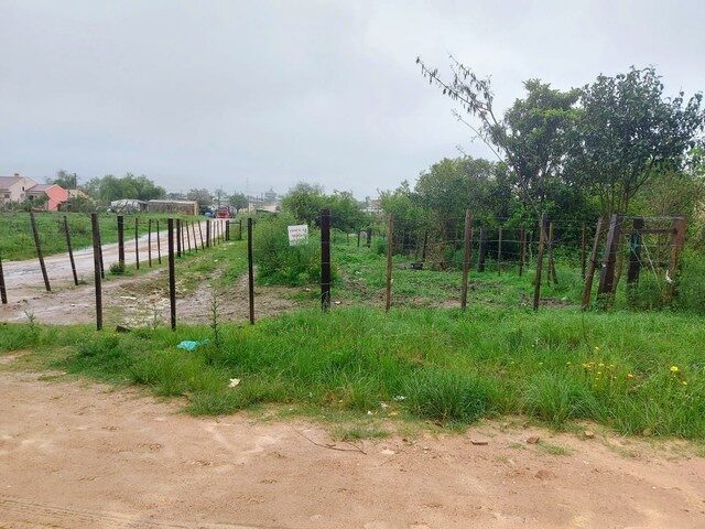 Imagem: O terreno possui 300m² de Área e está localizado em