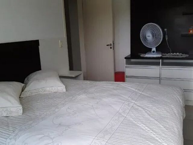 Imagem 2: Apartamento no Centro de Imbituba, Três Quartos