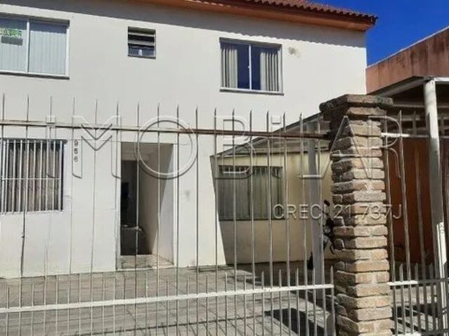 Imagem: A casa possui 1 Banheiro, 60m² de Área e está localizado